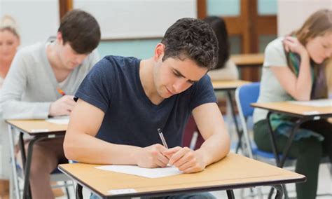 国外留学英语考试