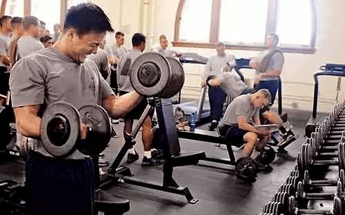 美国留学生求职