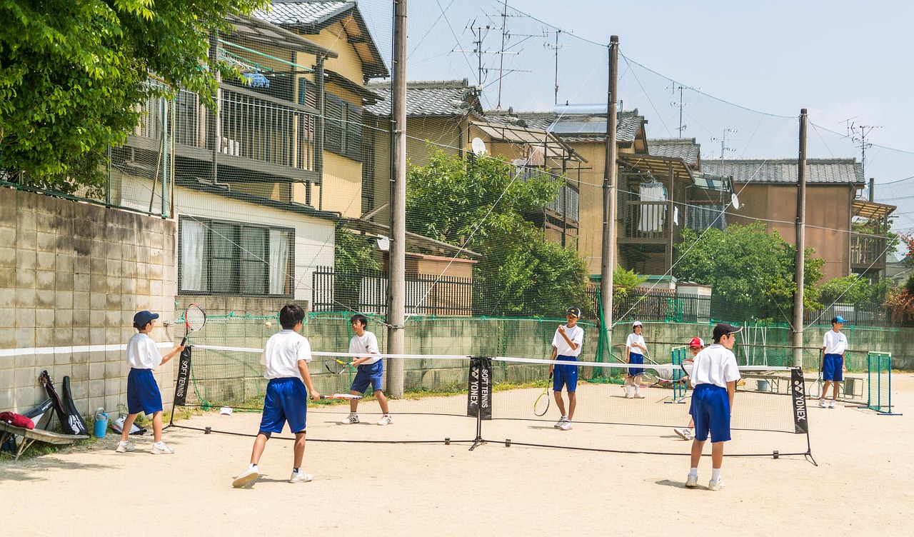 警方回应孩子遭同寝友欺凌，加强校园安全，共筑成长防线