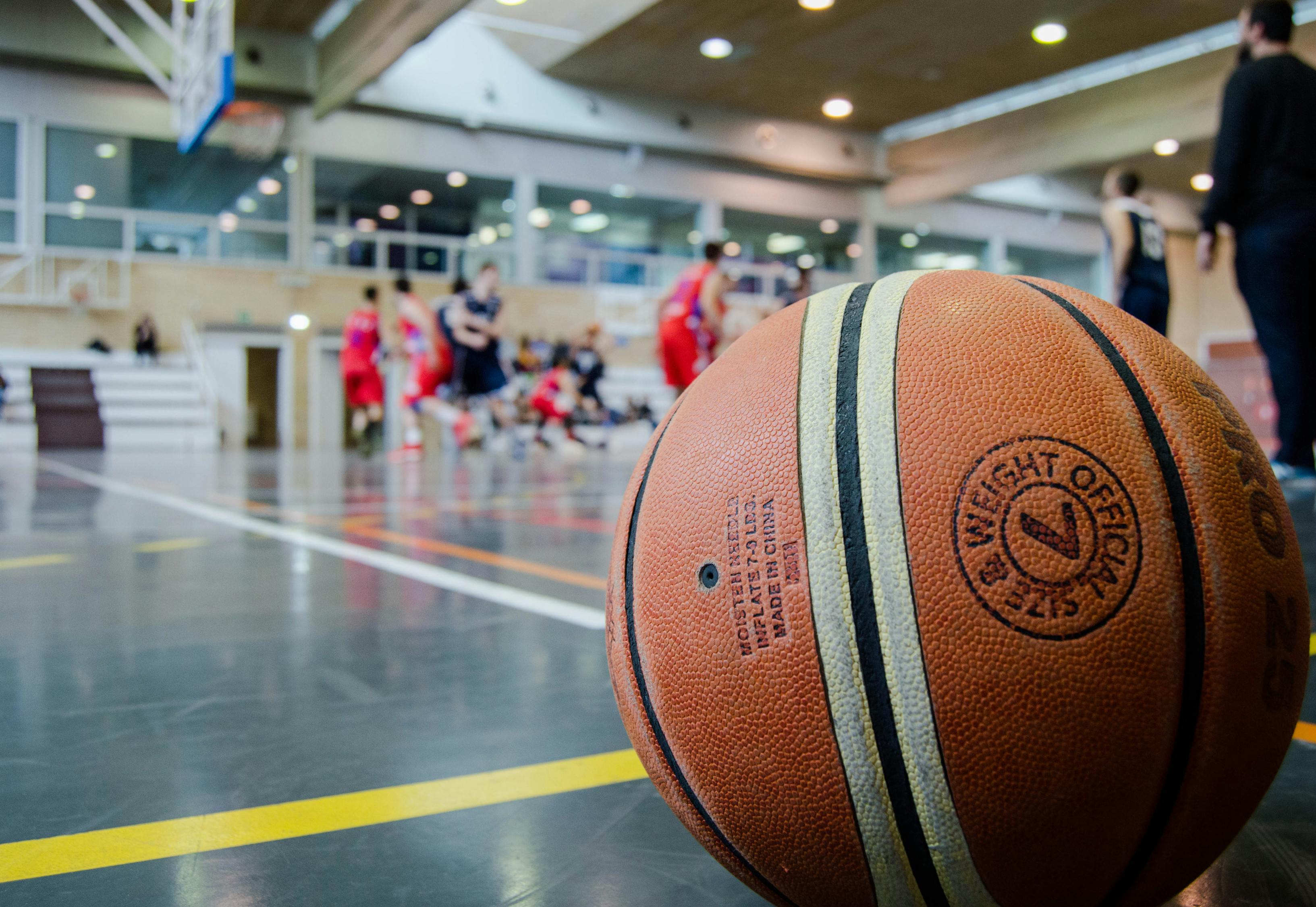 NBA技巧挑战赛——展现篮球技艺与速度的巅峰对决