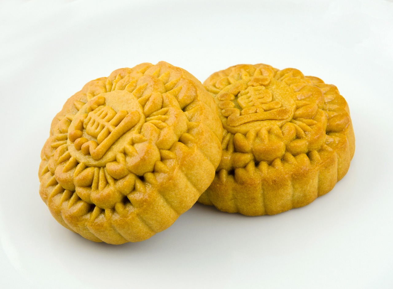 五仁月饼，传统美食中的百味盒